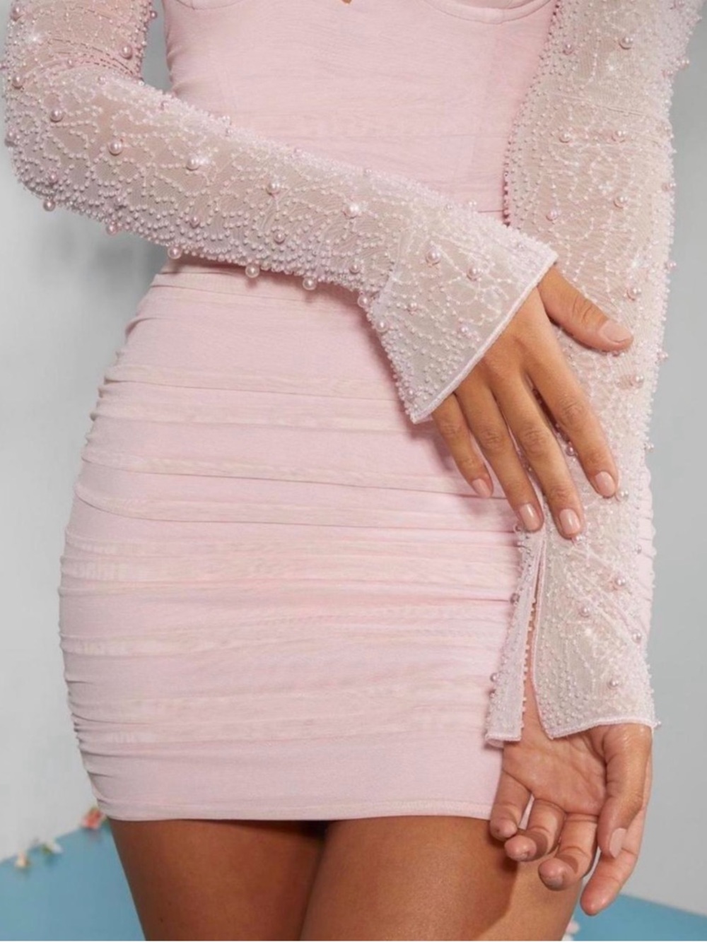 Elegant Pink Beaded Long-Sleeve Bodycon Dress - Picture 1 of 3